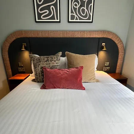 12 Barley View Luxury * Bristol